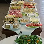 Frajda Bed and Breakfast Rewal
