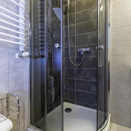 Bed and breakfast Frajda 3*
