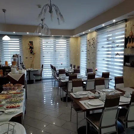 Bed and breakfast Frajda 3*