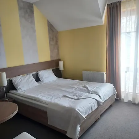 Frajda 4*