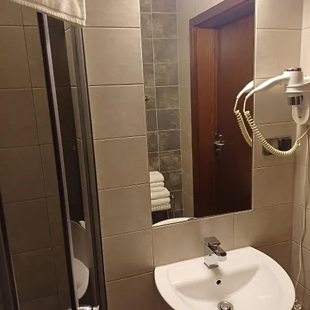 Frajda فندق مبيت وإفطار 4*