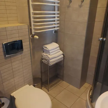 فندق مبيت وإفطار Frajda 4*