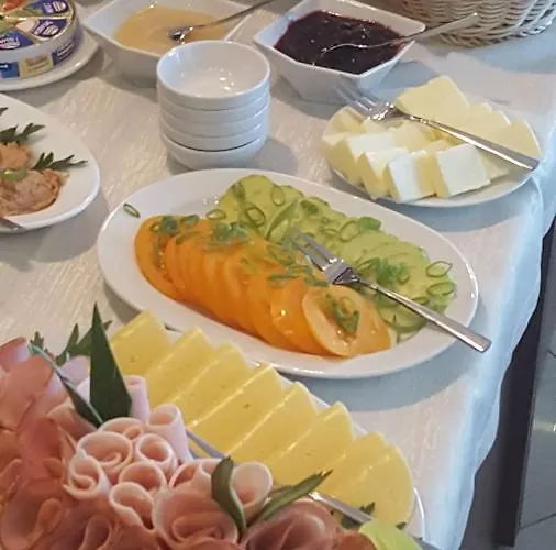 Bed and breakfast Frajda Rewal